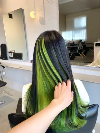 ロング カラー tim所属・tim hinaのヘアスタイル