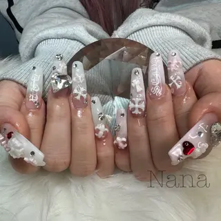 ネイル FAUSTO所属・Nailist 💟NANAのネイルデザイン