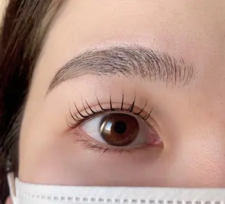 マツエク・マツパ アイブロウ 難波駅近！半個室 M'sアイブロウのマツエク・マツパデザイン