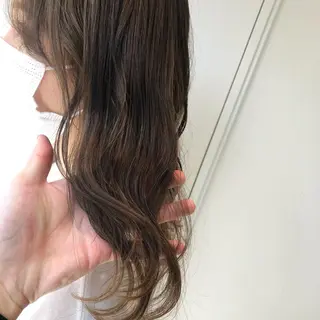 ミディアム カラー 【ショート、艶髪】 新海龍哉のヘアスタイル