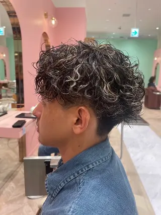 カラー メンズ 中西 樹人のヘアスタイル
