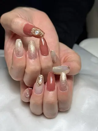 ネイル amulet TOMOMIのネイルデザイン