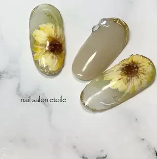 ネイル 横尾 麻里のネイルデザイン