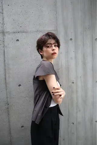 ショート カラー トヤマ セシルヘアー神戸元町のヘアスタイル