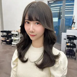 セミロング カラー FERiCIA. 表参道所属・レイヤーカット 🪄吉野翔悟のヘアスタイル