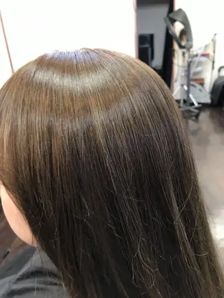 セミロング カラー 桧山 真のヘアスタイル