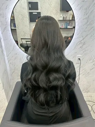 ロング カラー 韓国艶カラー 🇰🇷💎MIUのヘアスタイル