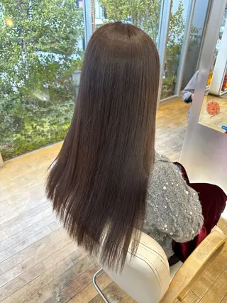 カラー 山本 瑠華のヘアスタイル