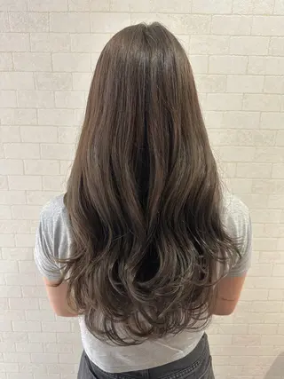 ロング カラー 大人レイヤー& 透明感カラー💄のヘアスタイル
