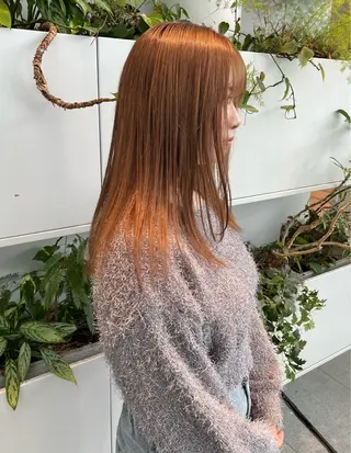 セミロング カラー Kuku所属・つぼみ/パーマ ／レイヤー／ボブのヘアスタイル