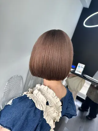 ショート カラー 透明感/ブリーチ縮毛 /髪質改善/星野純一のヘアスタイル