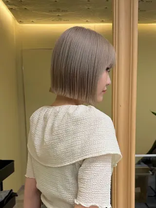 ショート 🌈扱いやすいボブ× ブリーチ🌈TAMEのヘアスタイル