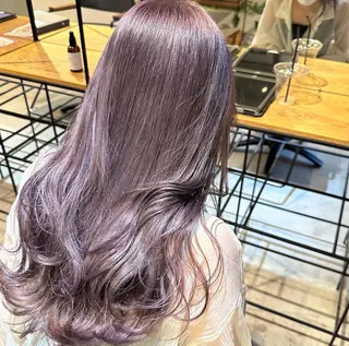 セミロング ヘアアレンジ カラー ベージュ/ダブルカラ ー/新潟駅/青柳萌果のヘアスタイル