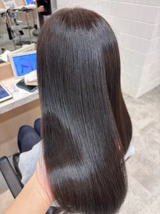 ロング LallYou金山所属・中村 紅葉のヘアスタイル