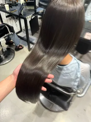 ロング カラー パーマ ヘアアレンジ 透明感/オリーブ/ グレージュ/YUKAのヘアスタイル