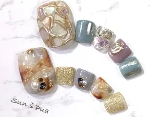 ネイル @.Freestyle 【フリースタイル】所属・根本 奈美のネイルデザイン