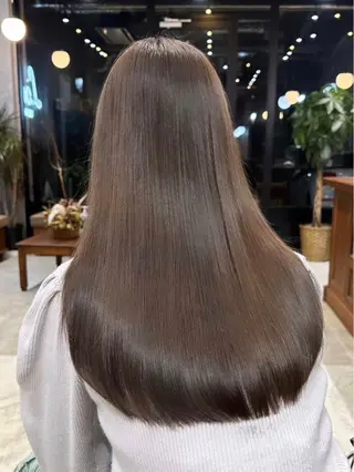 ロング カラー 透明感カラー🤎 中川智帆のヘアスタイル