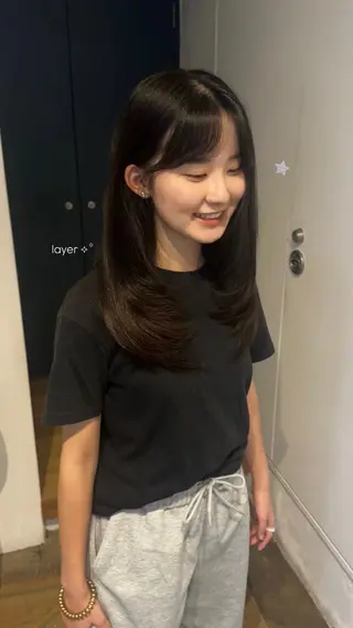 ロング ヘアアレンジ ᵐⁱᵏⁱᵏᵒ /透明感カラーのヘアスタイル
