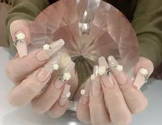 ネイル LoaChaton kaeのネイルデザイン