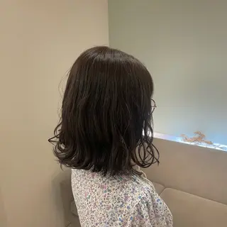 ショート カラー 上村 七海のヘアスタイル