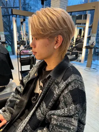 カラー メンズ 有働由良／ハイトーン ／韓国メンズヘアのヘアスタイル