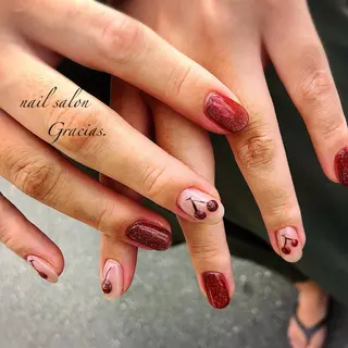ネイル Gracias. rieのネイルデザイン