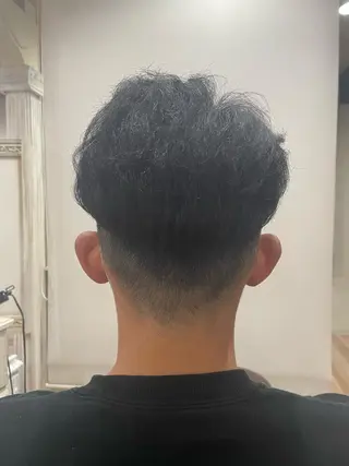 ショート パーマ ZEEN所属・ら んのヘアスタイル