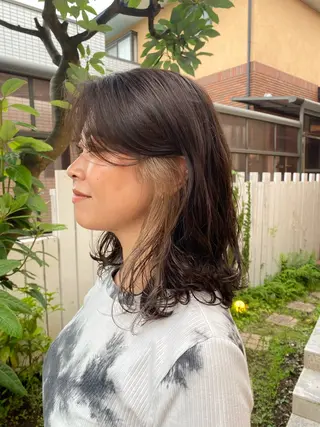 ミディアム パーマ 梅津 桜子のヘアスタイル