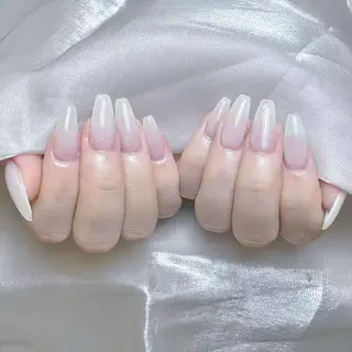 ネイル yu ri 🌹のネイルデザイン