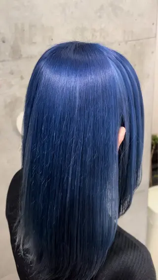 カラー 梅田 ダブルカラー 大畑 蒼空のヘアスタイル