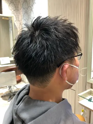 ショート メンズ 一戸 拓斗のヘアスタイル