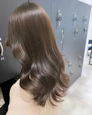 セミロング カラー 韓国ヘア🇰🇷 トヨキトキコのヘアスタイル