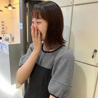 ミディアム mao♡ベージュ/ 顔周りカットのヘアスタイル