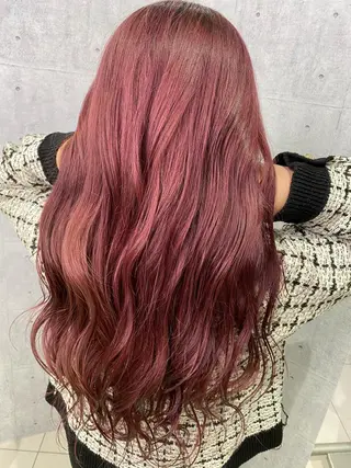 ロング 🍀透明感抜群🍀/ ハイトーンカラーのヘアスタイル