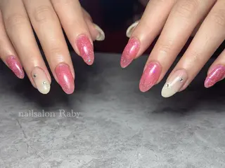 ネイル CURE所属・nailist Nanaのネイルデザイン