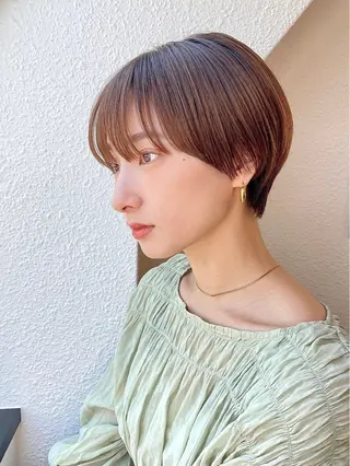 ショート カラー うる艶カラー× ハイトーン/miuのヘアスタイル