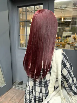 セミロング カラー ROCCOeast Rukaのヘアスタイル