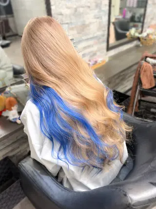 ロング カラー ハイトーンエクステ 🎩カズキ🎩のヘアスタイル