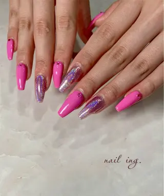 ネイル ｉｎｇ .のネイルデザイン