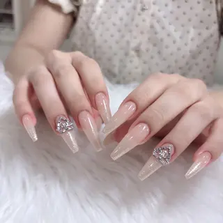 ネイル FLY Nail Salonのネイルデザイン