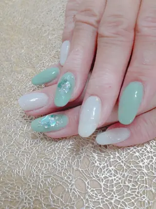 ネイル 鈴木 憂維のネイルデザイン