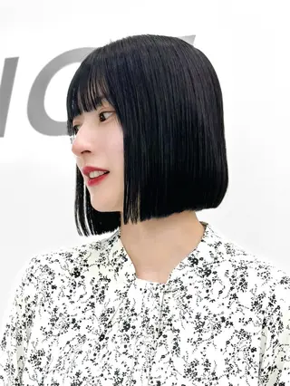 ミディアム カラー ヘアアレンジ 盛れるボブ🤍 縮毛矯正🤍ひかりのヘアスタイル