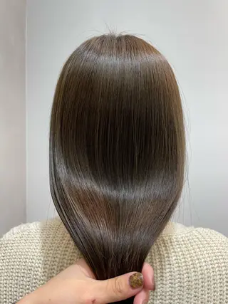 カラー FILMS 綾菜のヘアスタイル