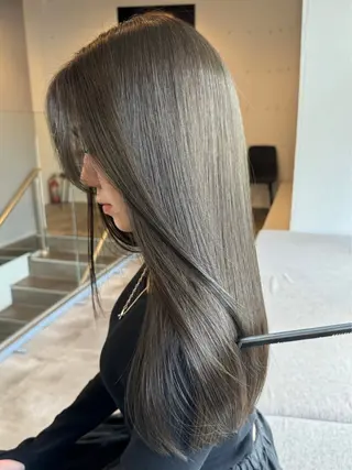 ロング レイヤーカット /ボブカットjuriのヘアスタイル