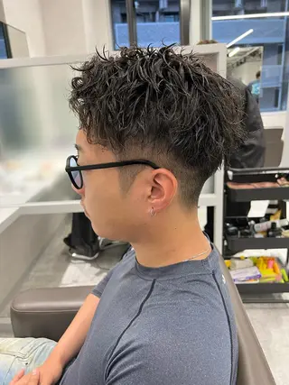 ショート カラー パーマ メンズ kiitos所属・関西センターパート メンズモデル募集のヘアスタイル