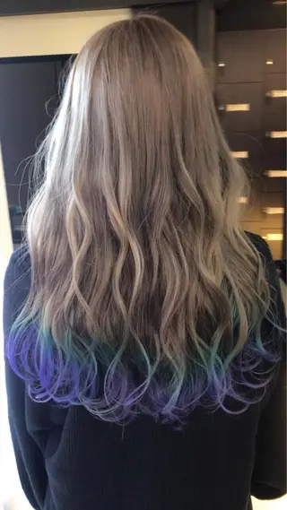 ロング カラコレなんば店所属・カラコレなんば TOPstylistのヘアスタイル