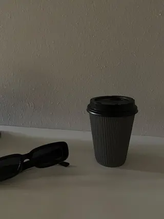 ネイル ちゅるんネイル🪄 耳ツボジュエリー🔗のネイルデザイン