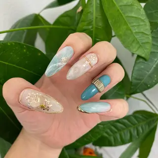 ネイル Nailist Amiのネイルデザイン