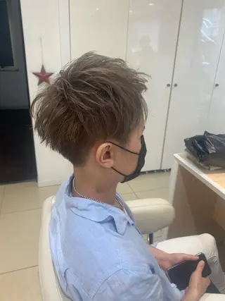 ショート カラー メンズ IwAsh中山所属・✂︎中山ブリーチ・ パーマ✂︎露木智也のヘアスタイル