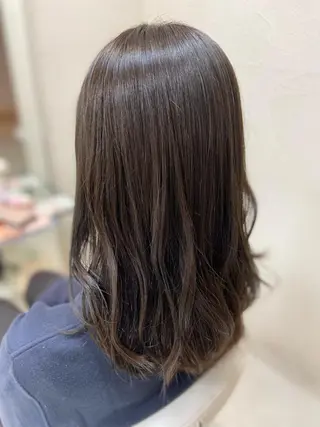 セミロング カラー 菊地 美憂のヘアスタイル